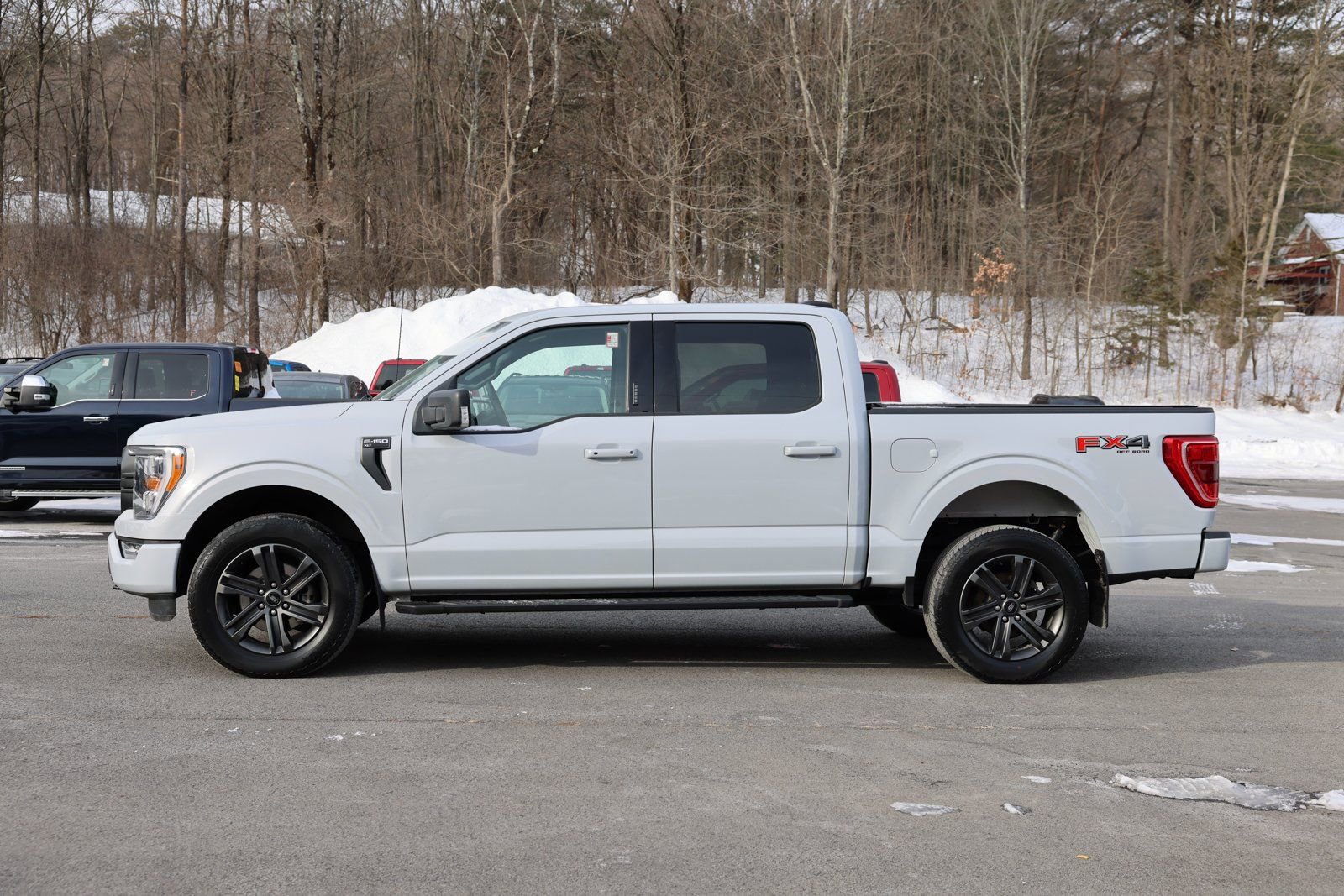 Used 2022 Ford F150 XLT w/ Equipment Group 302A High image 8