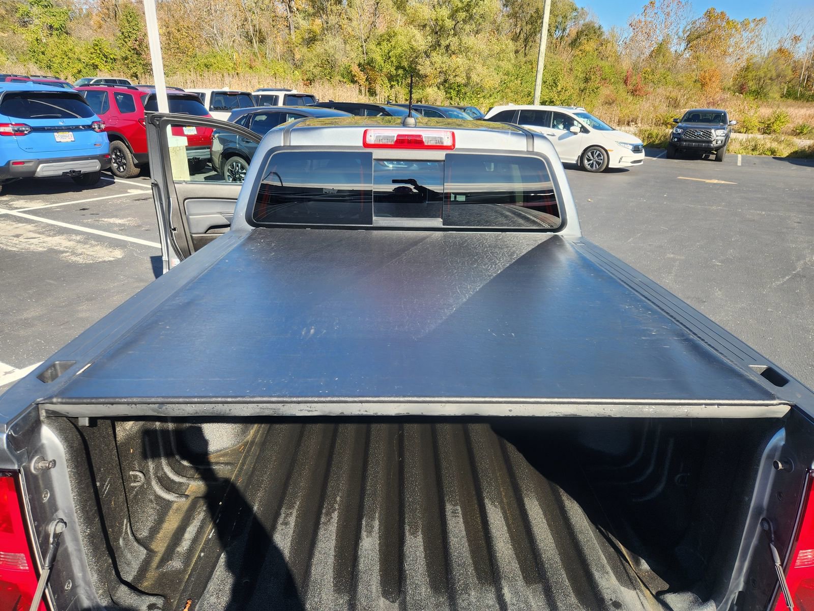 Used 2019 Chevrolet Colorado Z71 image 36