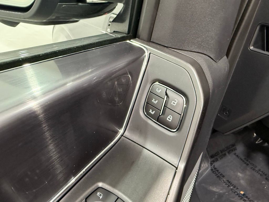 New 2025 Ford F150 Lariat w/ Equipment Group 502A High AWD/4WD image 18