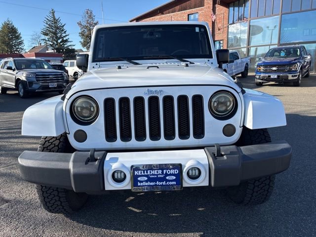 Used 2016 Jeep Wrangler Unlimited Sahara w/ Connectivity Group image 10