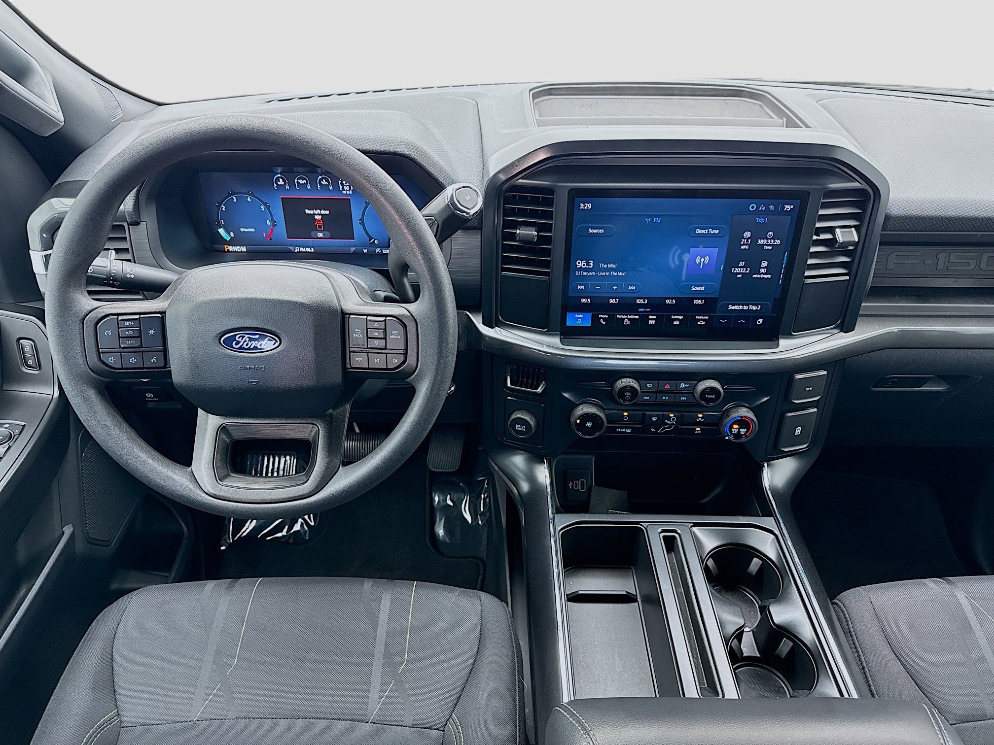 Used 2025 Ford F150 STX w/ Equipment Group 200A RWD image 14
