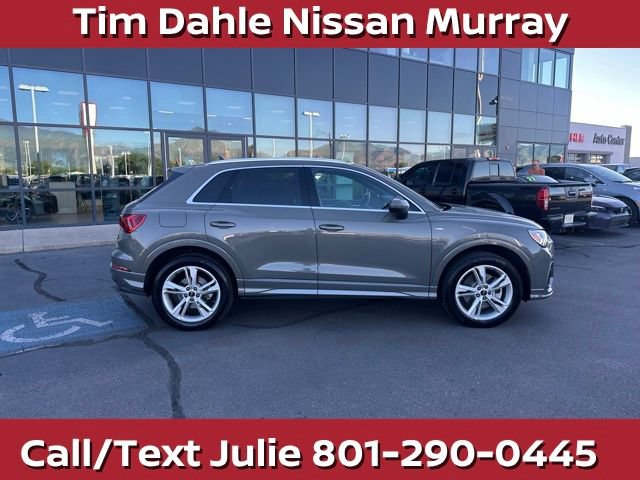 Used 2023 Audi Q3 2.0T Premium Plus w/ Premium Plus Package AWD/4WD image 13
