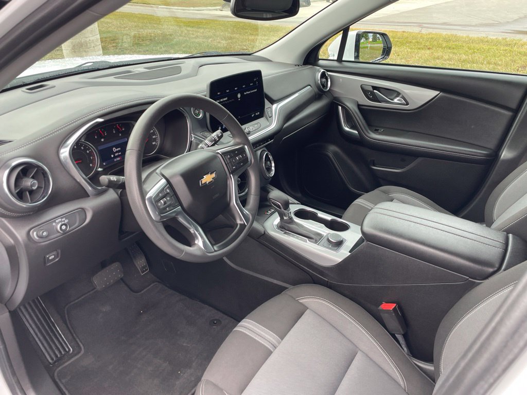 Used 2024 Chevrolet Blazer LT w/ Convenience Package AWD/4WD image 10