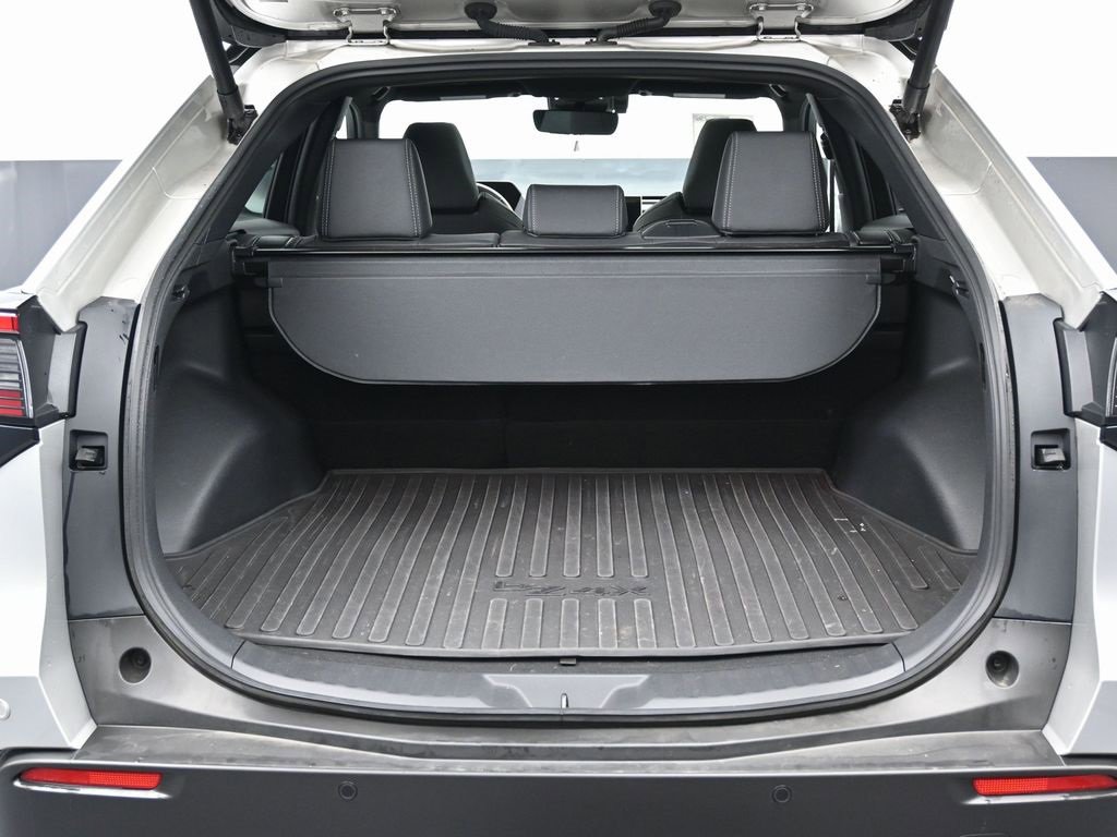 Used 2023 Toyota bZ4X Limited image 15