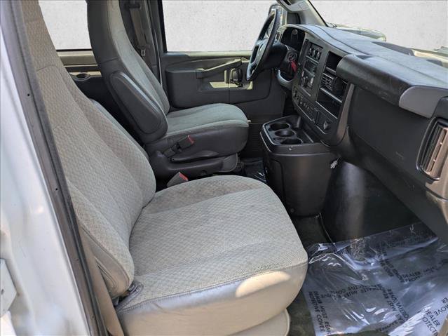 Used 2019 Chevrolet Express 3500 LT w/ LT Preferred Equipment Group RWD image 20