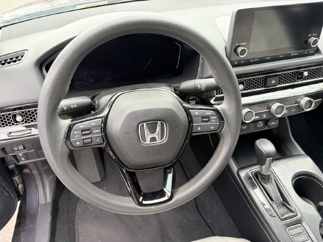 Used 2022 Honda Civic LX image 4