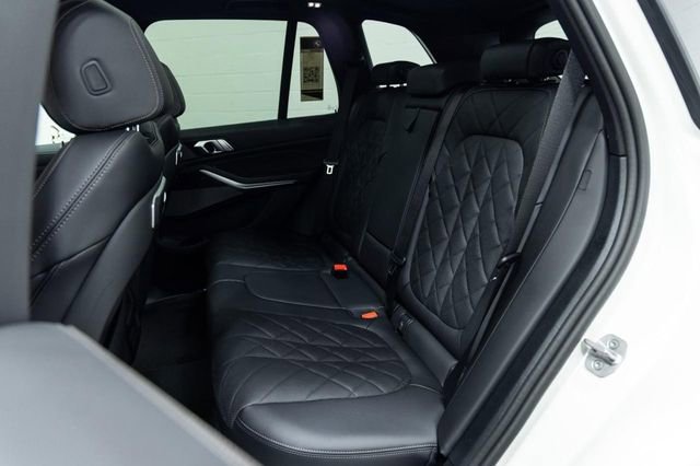New 2026 BMW X5 xDrive40i AWD/4WD image 25