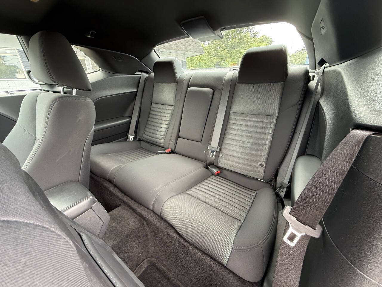 Used 2013 Dodge Challenger SXT RWD image 15
