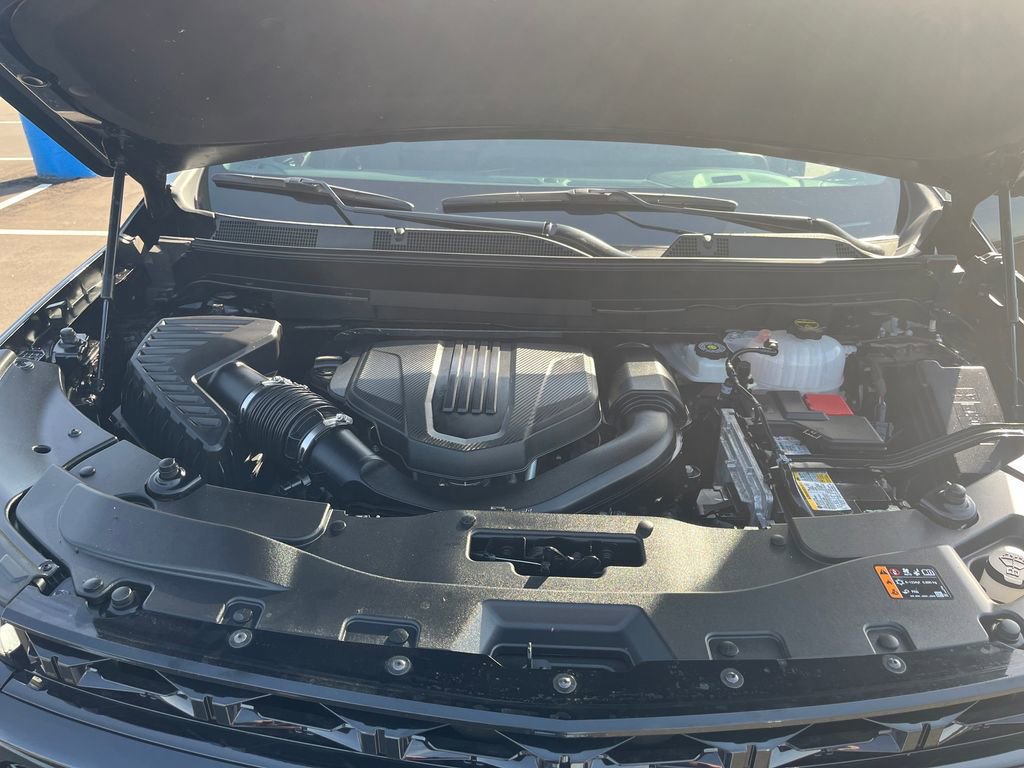 Used 2025 Chevrolet Traverse RS AWD/4WD image 24