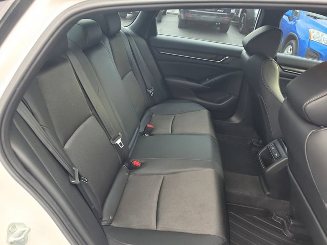 Used 2021 Honda Accord Sport image 13