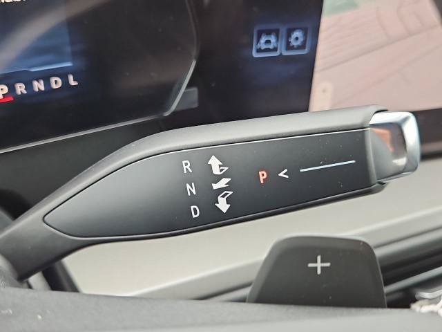 New 2026 Chevrolet Traverse LT w/ LPO, Cargo Package FWD image 16