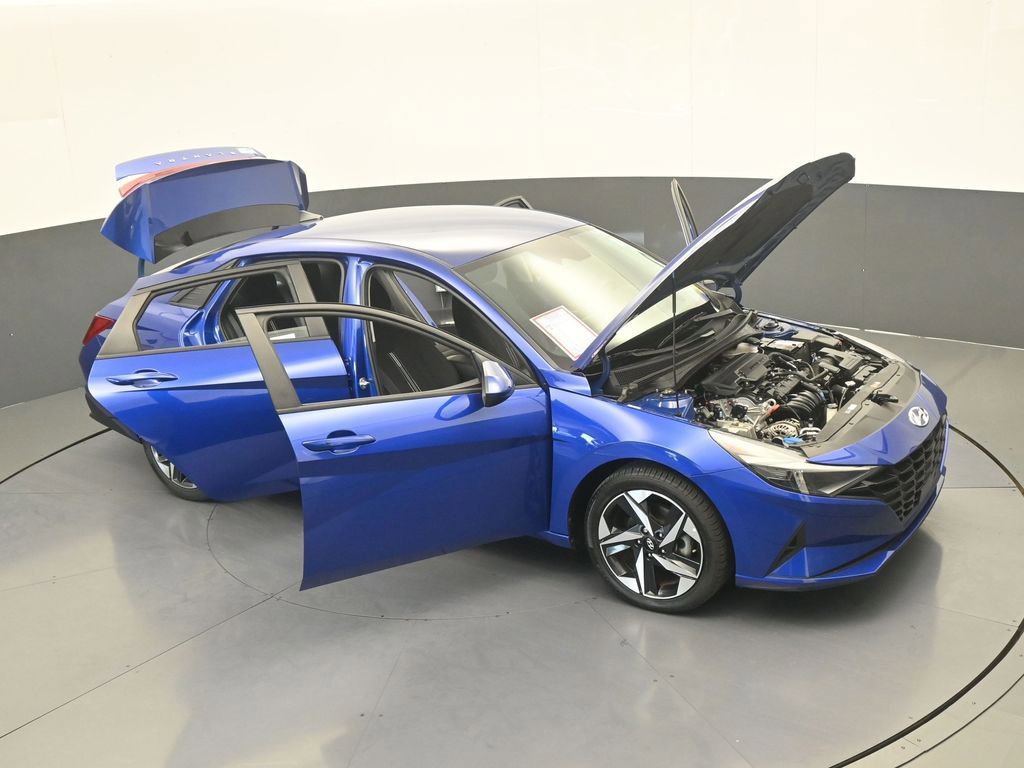 Used 2023 Hyundai Elantra SEL w/ Convenience Package FWD image 68