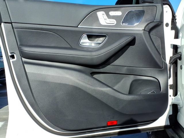 New 2026 Mercedes-Benz GLS 450 4MATIC image 12