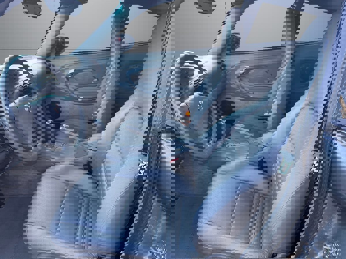 Used 2001 Porsche 911 GT3 RS image 10