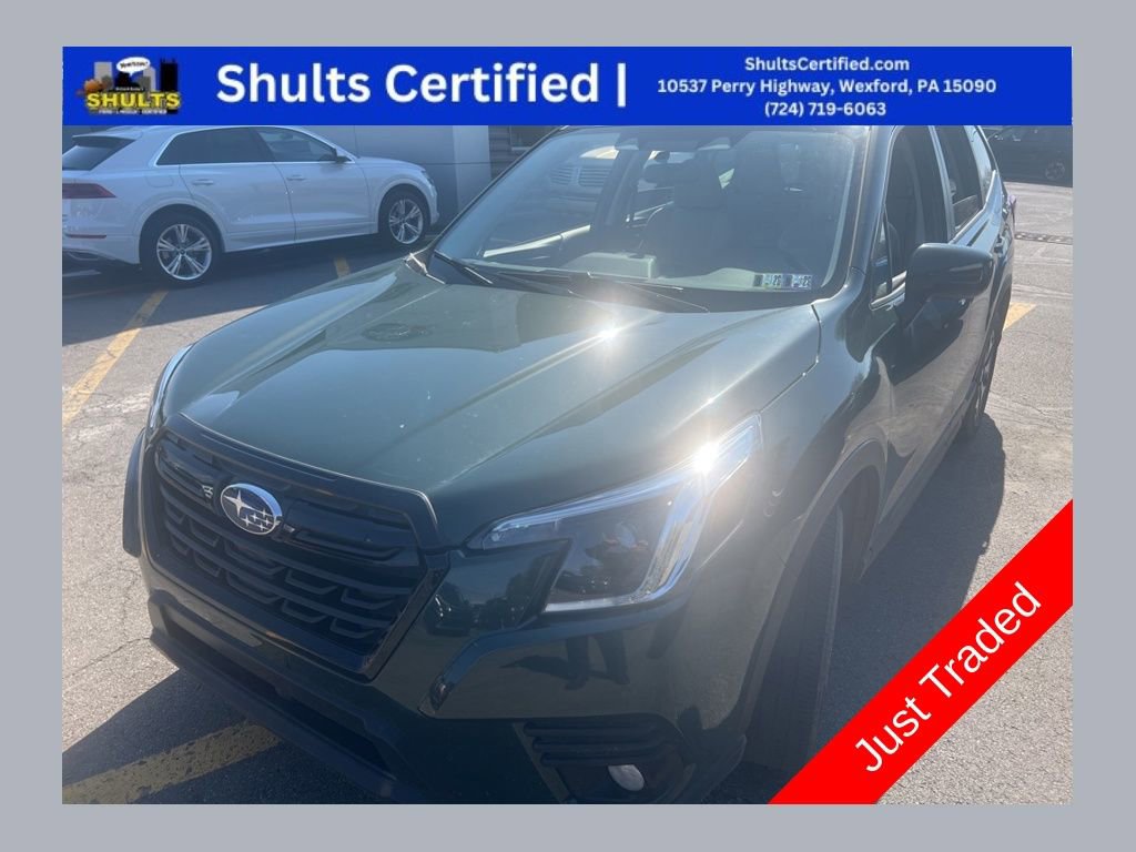 Used 2023 Subaru Forester Premium image 1