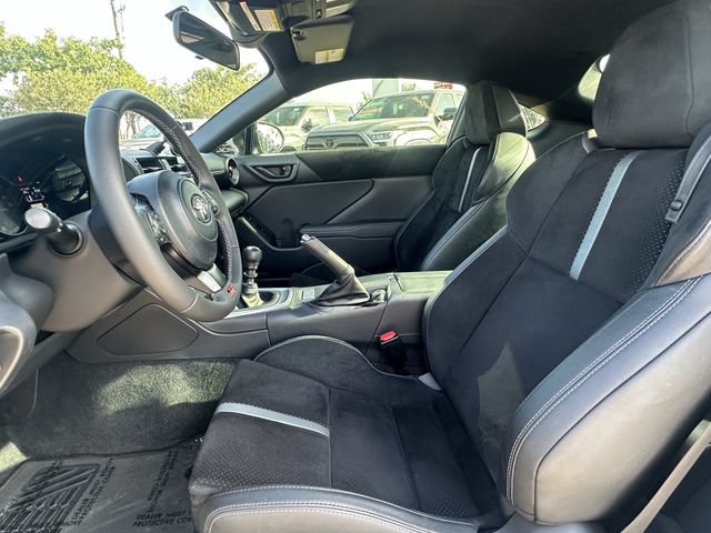 Certified 2024 Toyota GR86 Premium RWD image 25