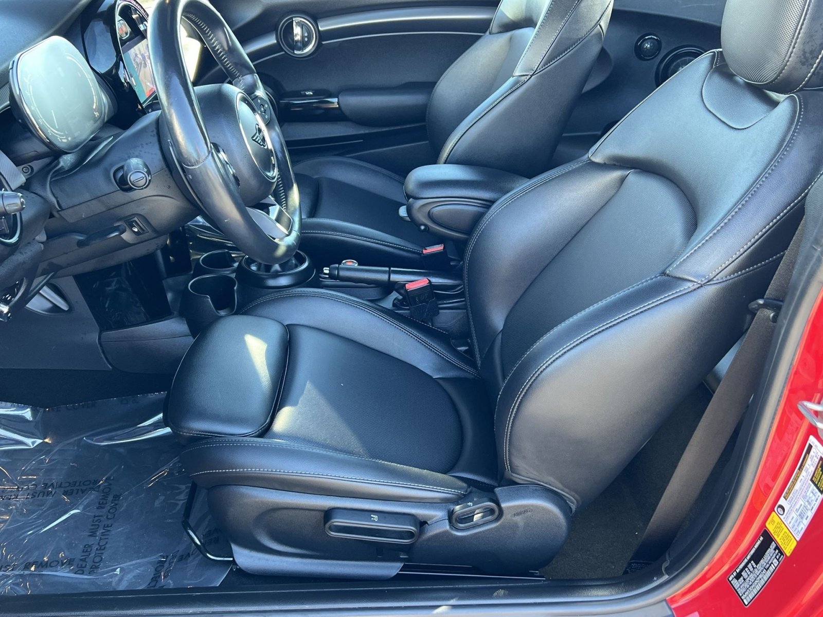 Used 2022 MINI Cooper S w/ Premium Package image 14