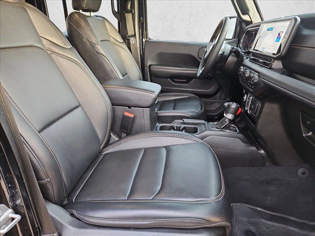 Used 2024 Jeep Wrangler Unlimited Sahara w/ Safety Group AWD/4WD image 20