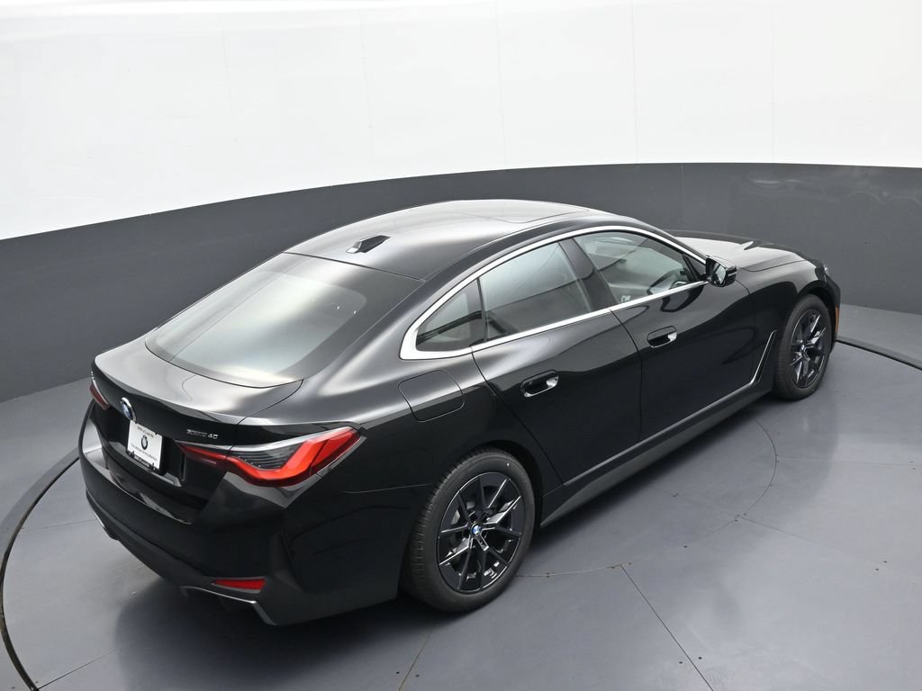 New 2026 BMW i4 xDrive40i w/ Premium Package AWD/4WD image 36