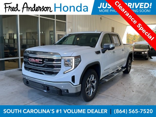 Used 2024 GMC Sierra 1500 SLT w/ SLT Premium Plus Package
