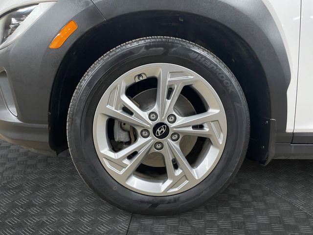 Used 2023 Hyundai Kona SEL w/ Winter Weather Package AWD/4WD image 14
