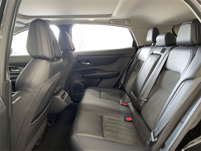 Certified 2024 Nissan Ariya FWD image 17