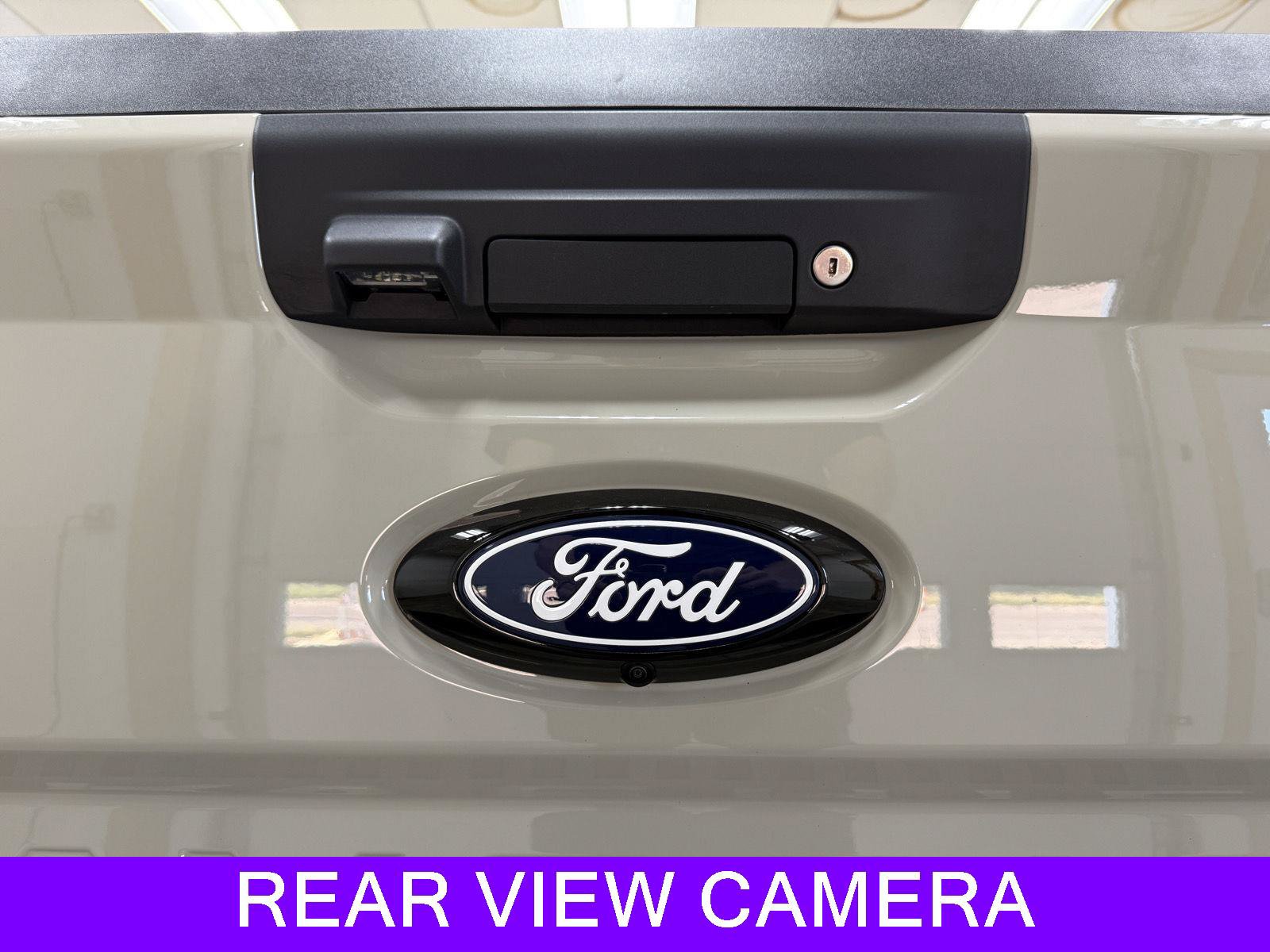 Used 2025 Ford Maverick Lariat w/ 4K Tow Package AWD/4WD image 32