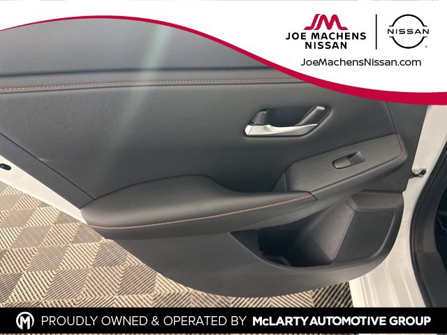 Certified 2025 Nissan Sentra SR image 19