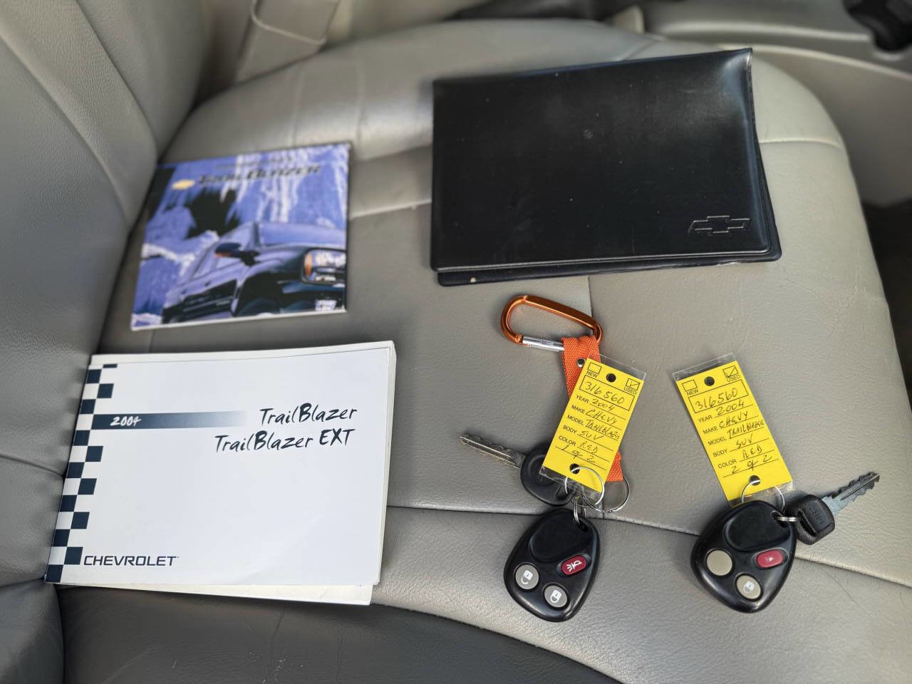 Used 2004 Chevrolet TrailBlazer LT w/ LT Preferred Equipment Group image 35