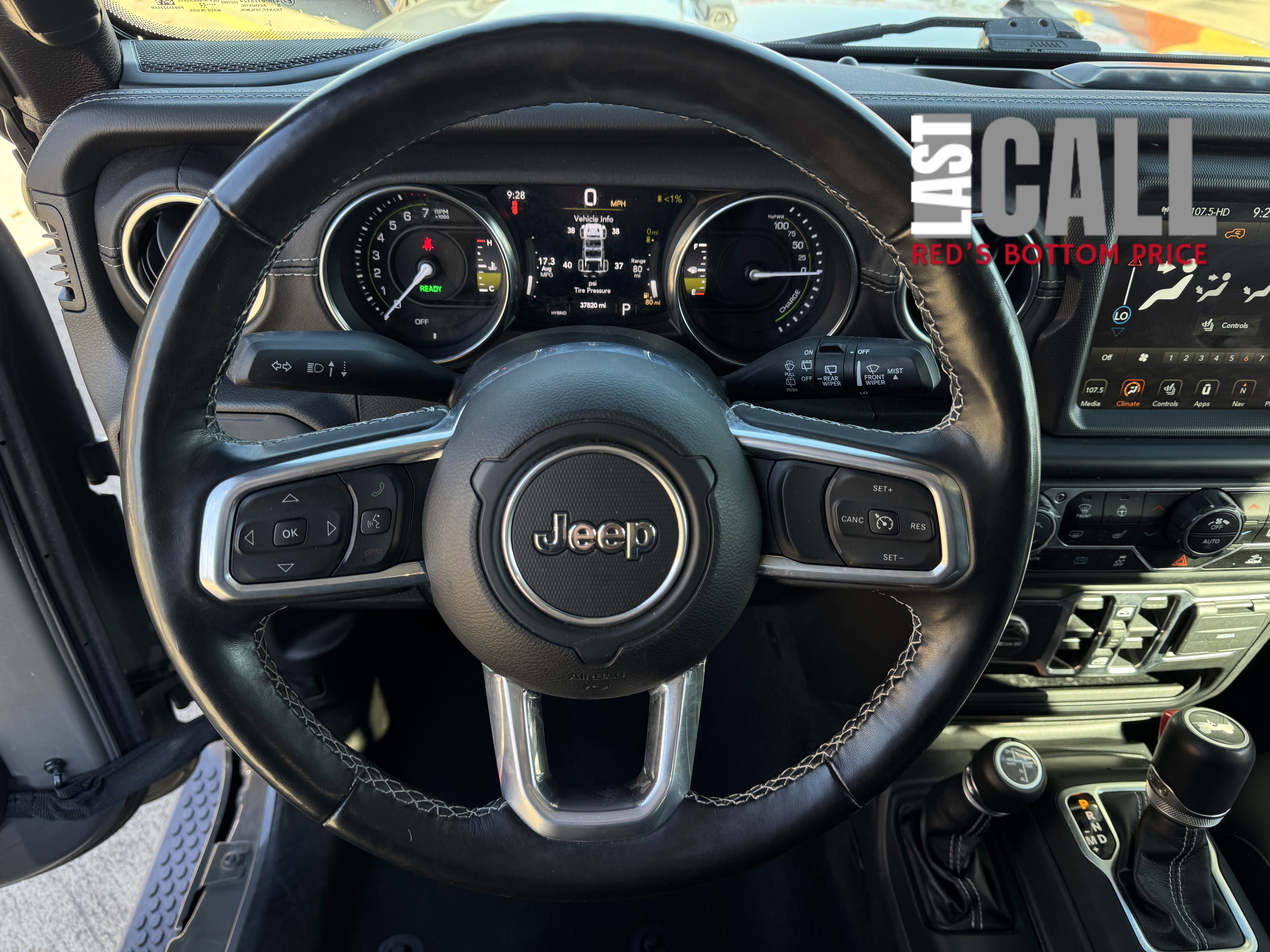 Used 2022 Jeep Wrangler Unlimited Sahara w/ Cold Weather Group image 15