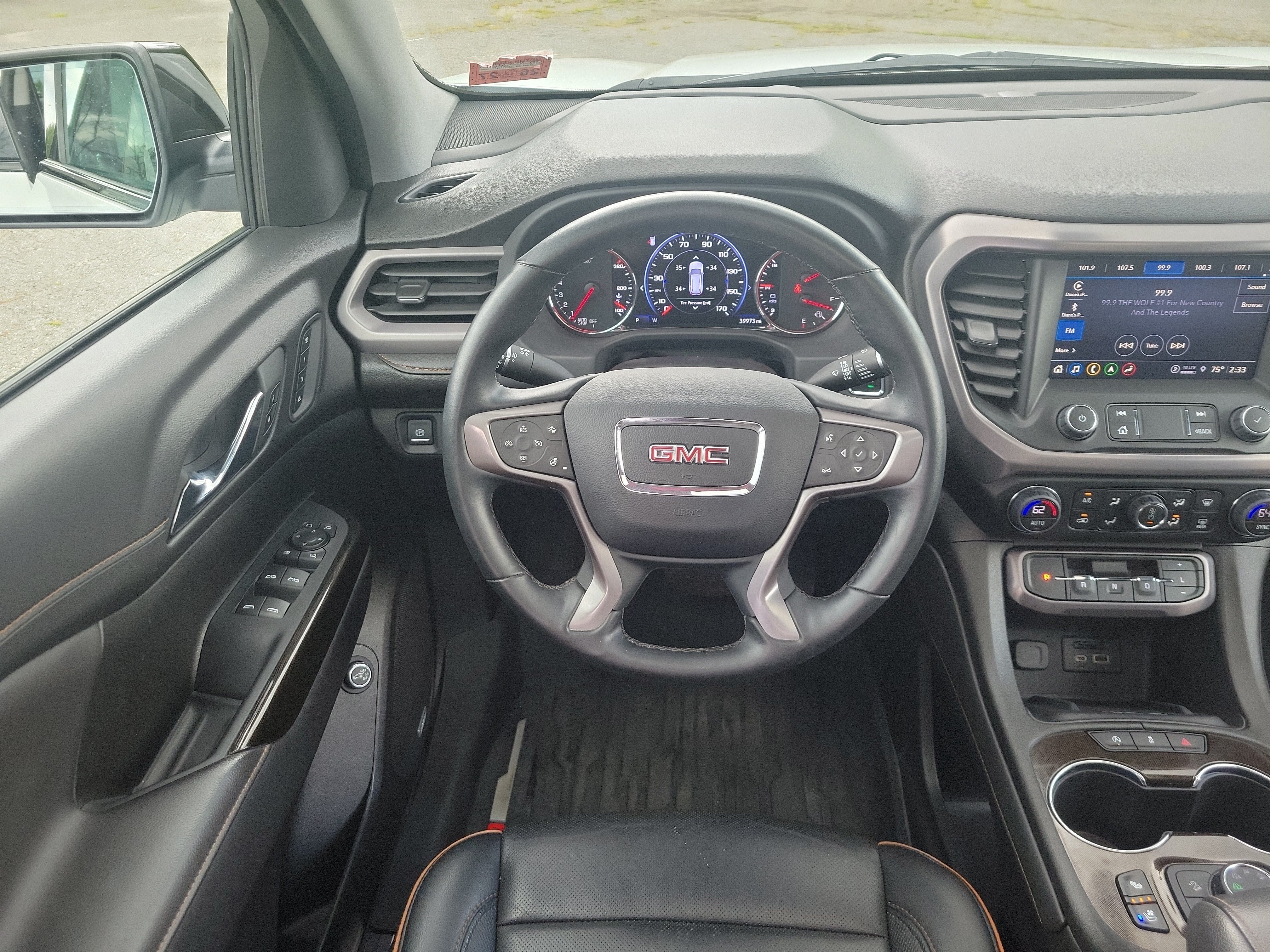 Used 2023 GMC Acadia AT4 w/ Technology Package AWD/4WD image 20
