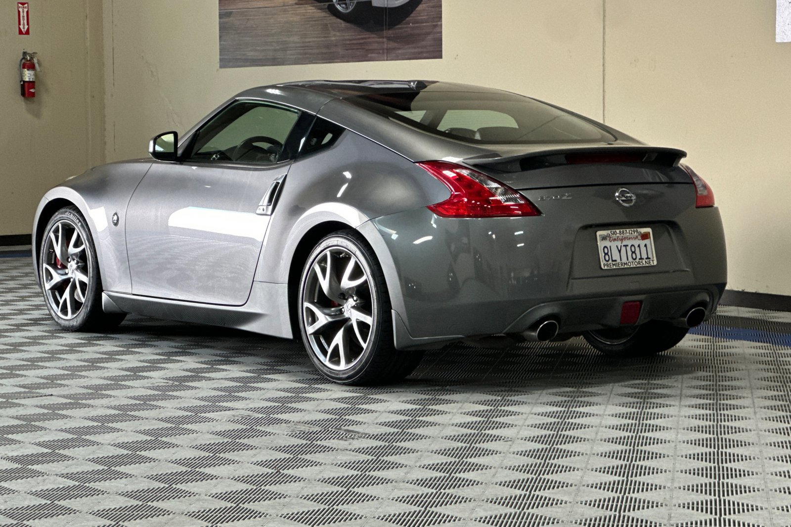 Used 2014 Nissan 370Z Touring w/ Sport Package image 6