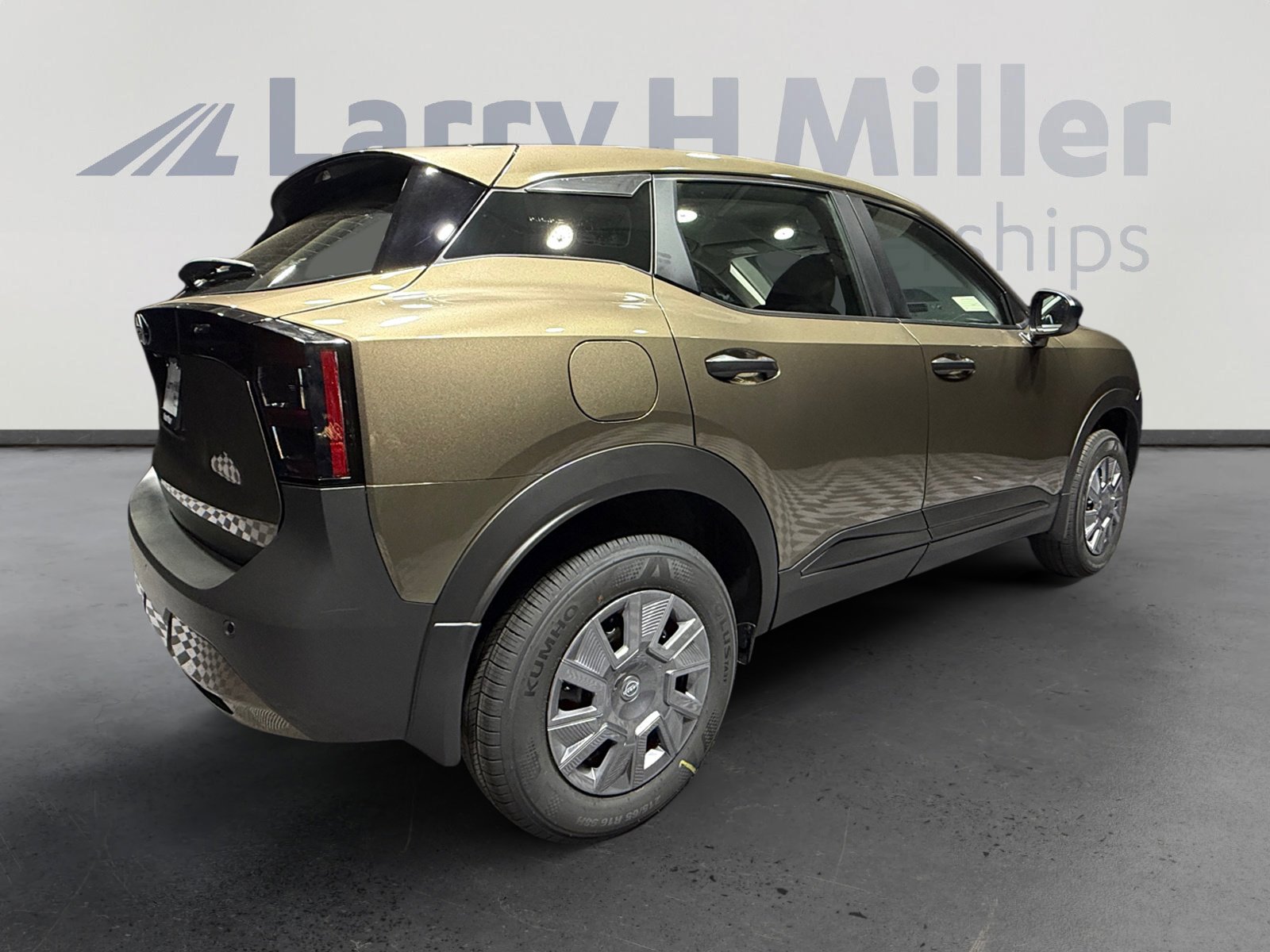 New 2026 Nissan Kicks S image 5