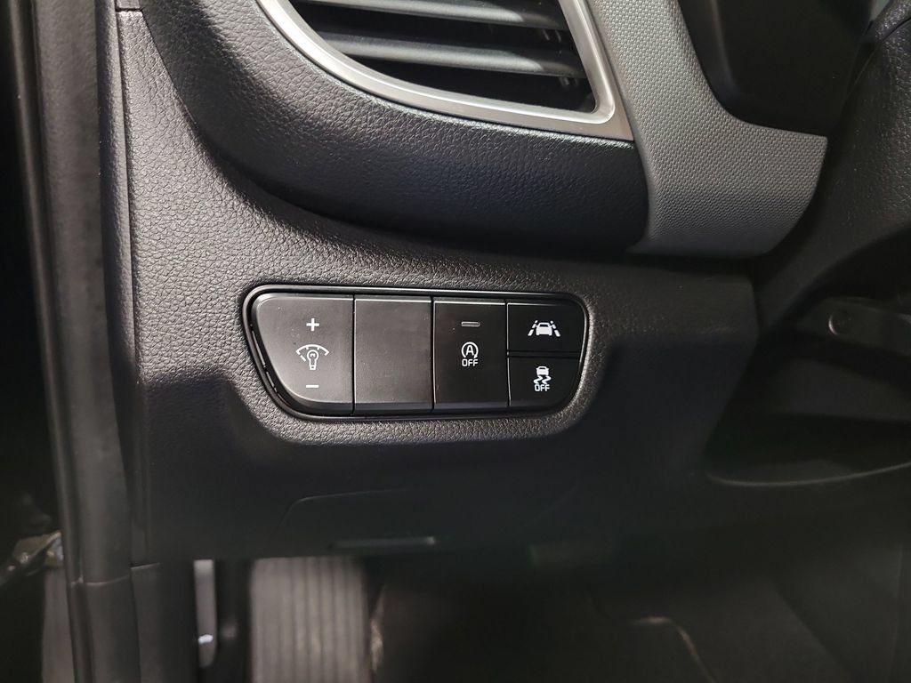 Used 2022 Kia Seltos LX AWD/4WD image 22