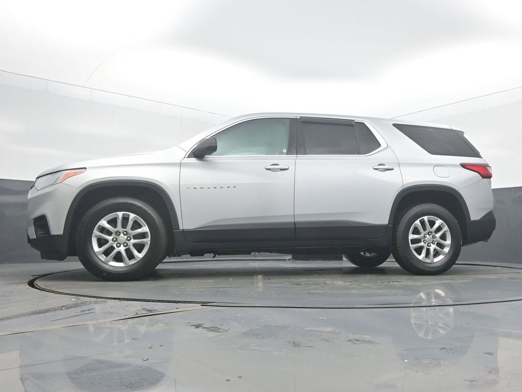 Used 2018 Chevrolet Traverse LS image 49