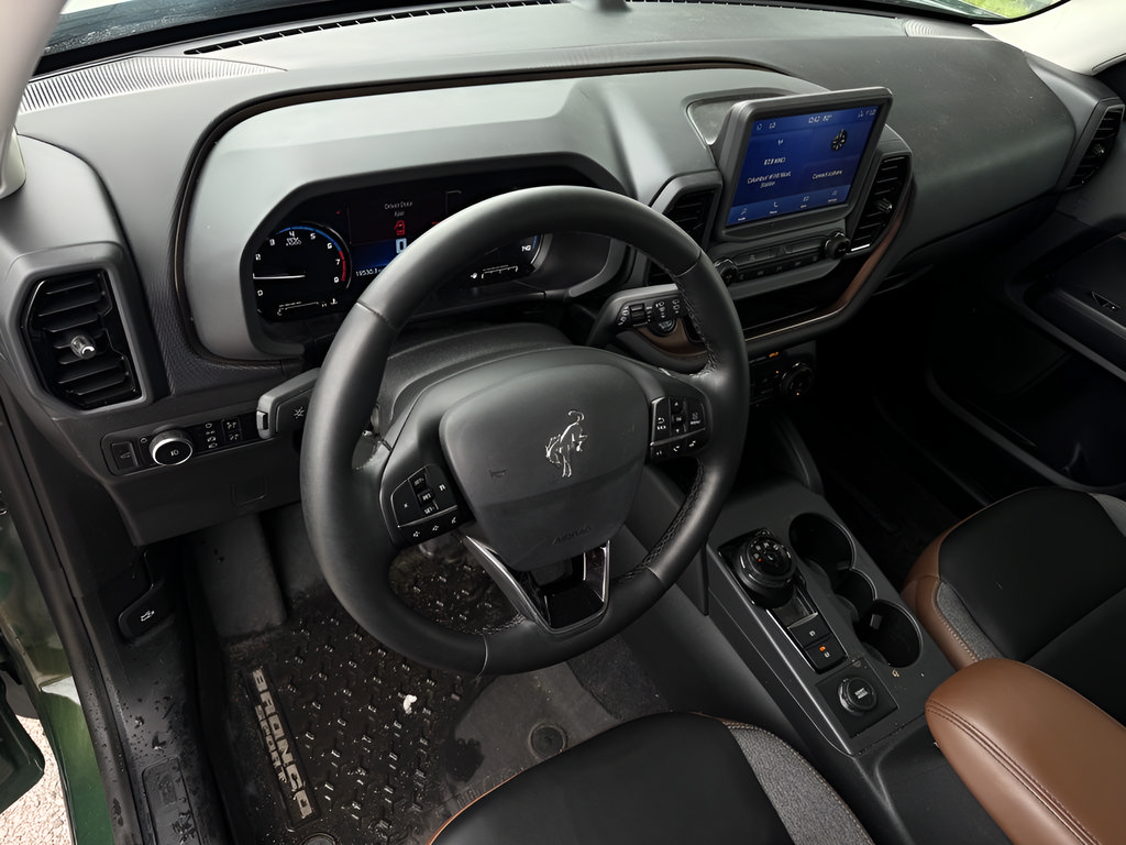Used 2024 Ford Bronco Sport Outer Banks AWD/4WD image 18