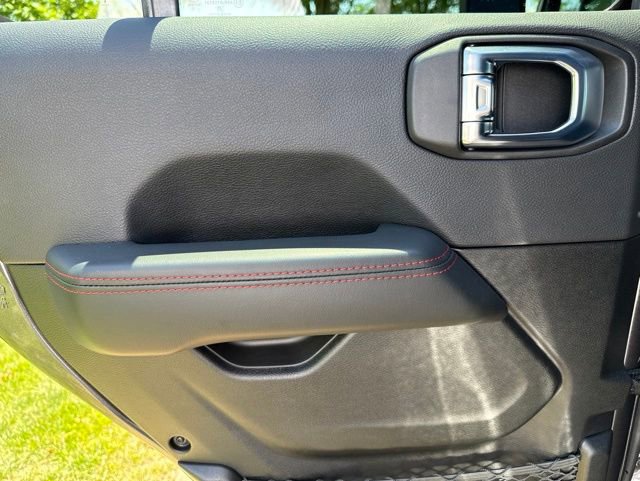 Used 2026 Jeep Wrangler Unlimited Rubicon AWD/4WD image 44
