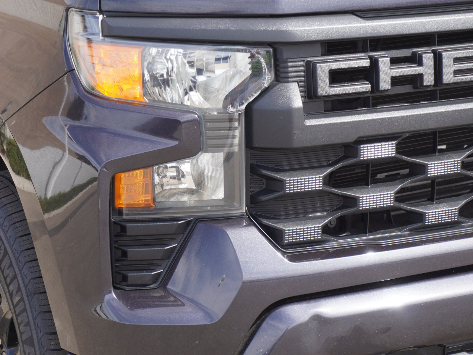 Used 2022 Chevrolet Silverado 1500 Custom RWD image 3