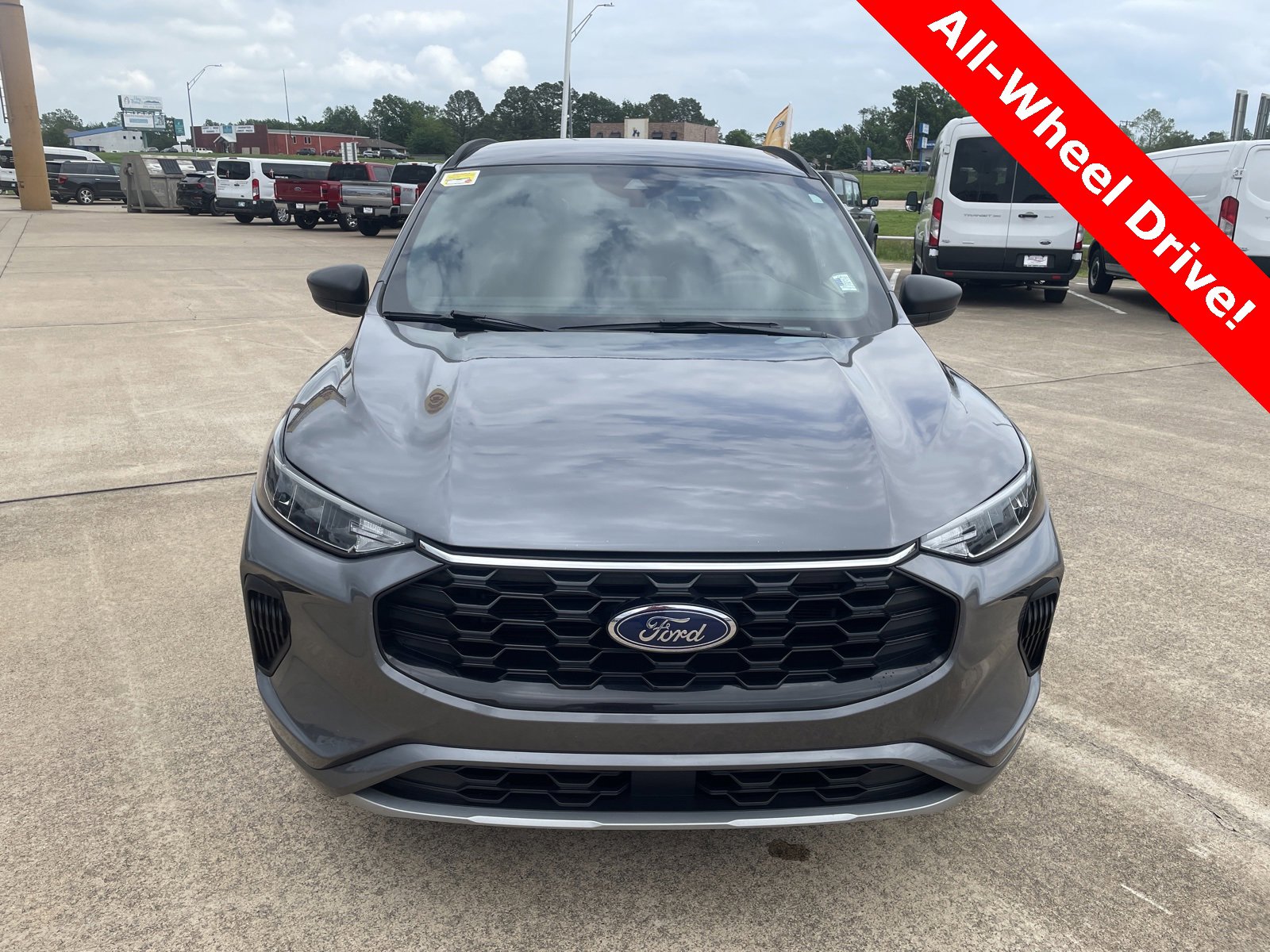 Certified 2023 Ford Escape ST-Line image 2