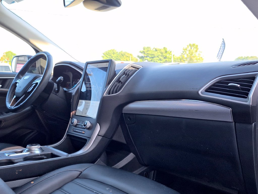Used 2021 Ford Edge SEL FWD image 25