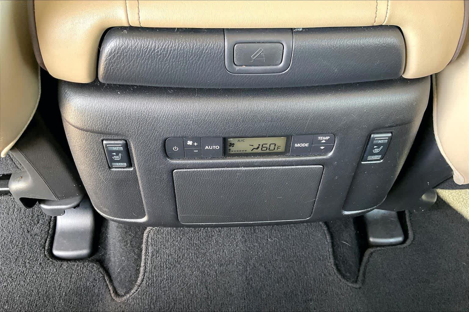 Used 2023 Nissan Armada Platinum w/ Captain's Chairs Package AWD/4WD image 31