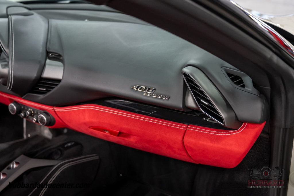 Used 2019 Ferrari 488 Spider RWD image 30