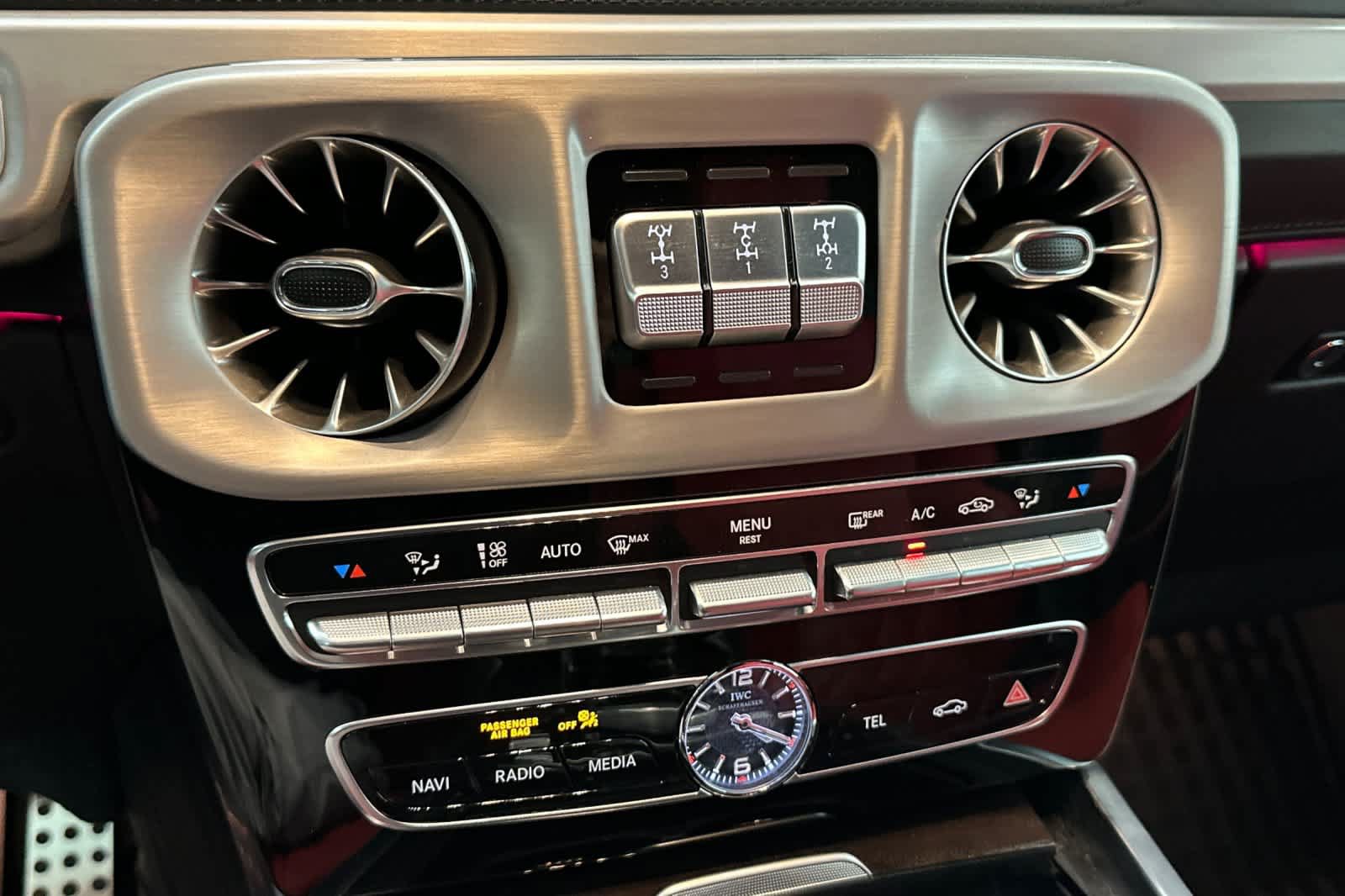 Certified 2024 Mercedes-Benz G 63 AMG 4MATIC image 19