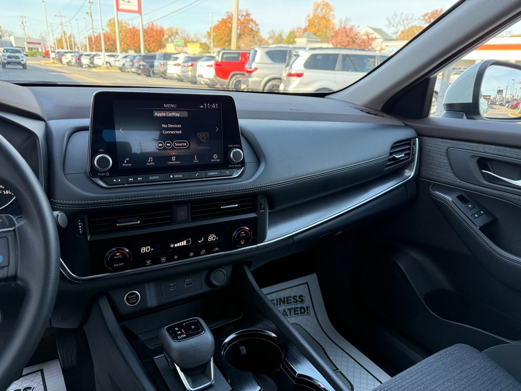 Used 2023 Nissan Rogue SV image 45