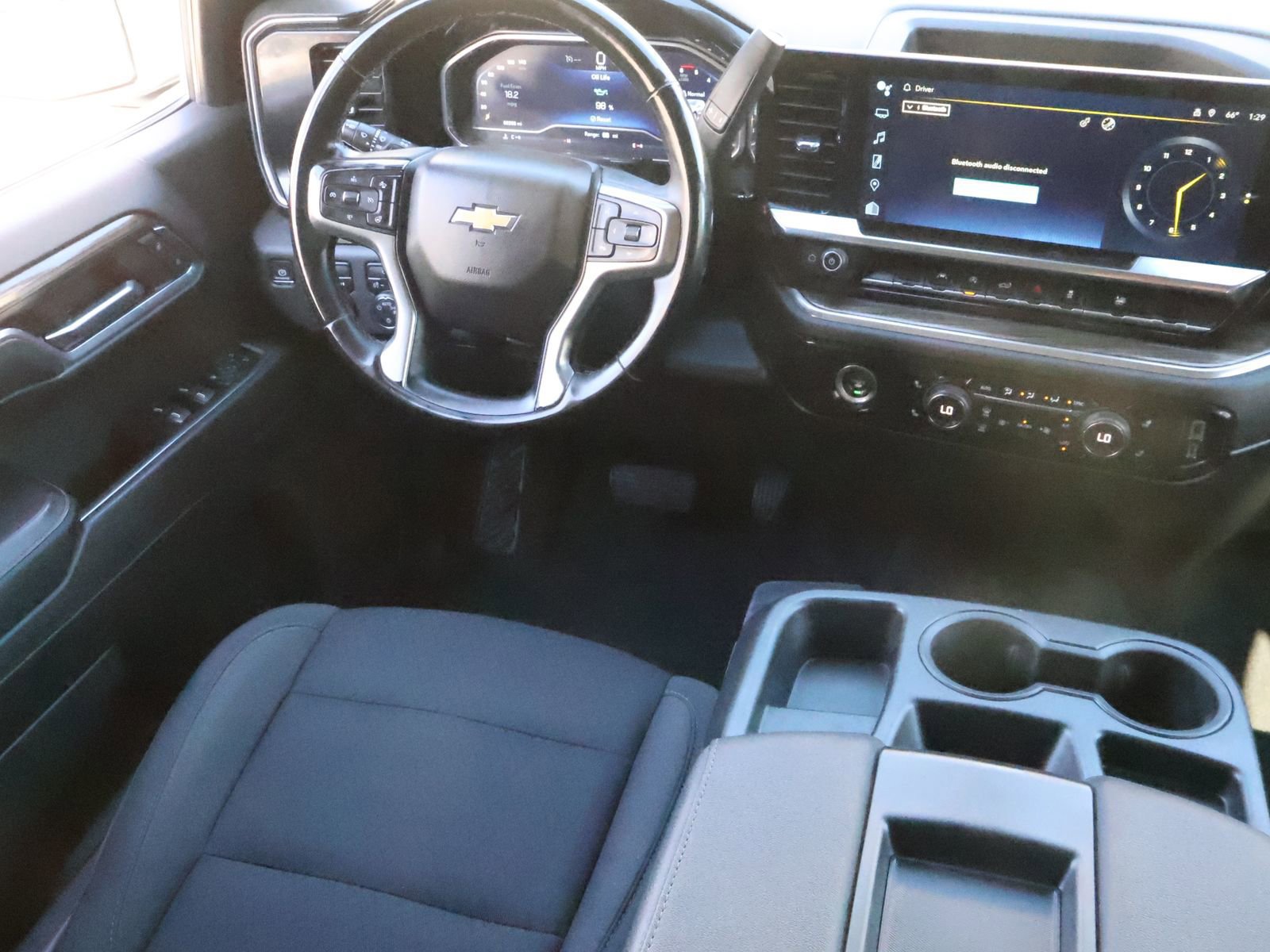 Used 2023 Chevrolet Silverado 1500 LT AWD/4WD image 32