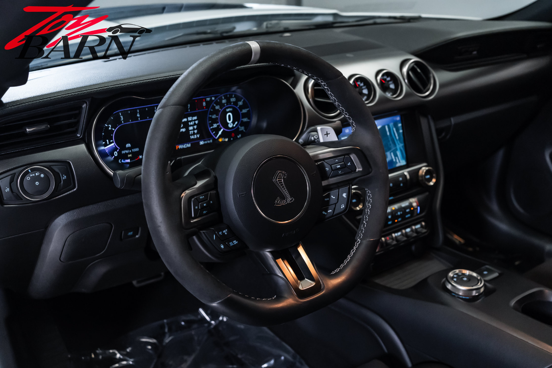 Used 2020 Ford Mustang Shelby GT500 w/ Technology Package RWD image 24