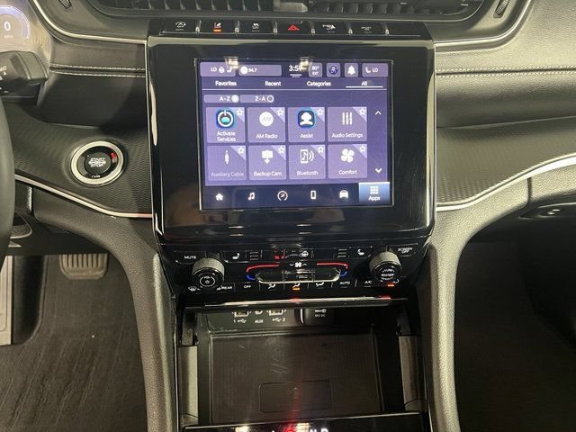 Certified 2023 Jeep Grand Cherokee Laredo w/ Luxury Tech Group I AWD/4WD image 19