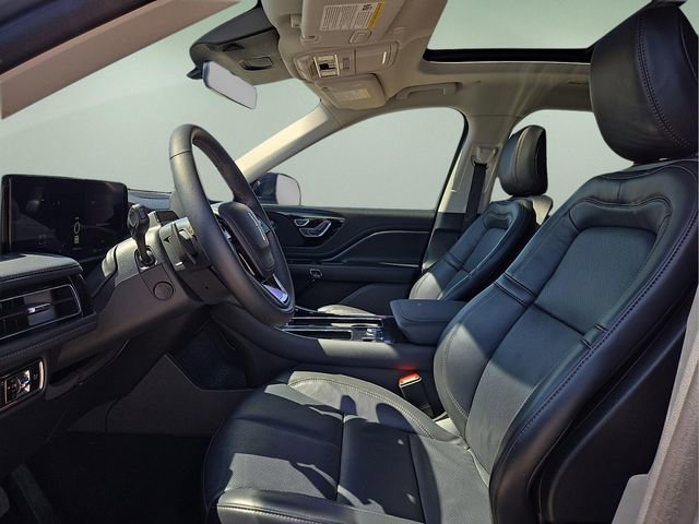 Used 2025 Lincoln Aviator Reserve w/ Illumination Package image 23