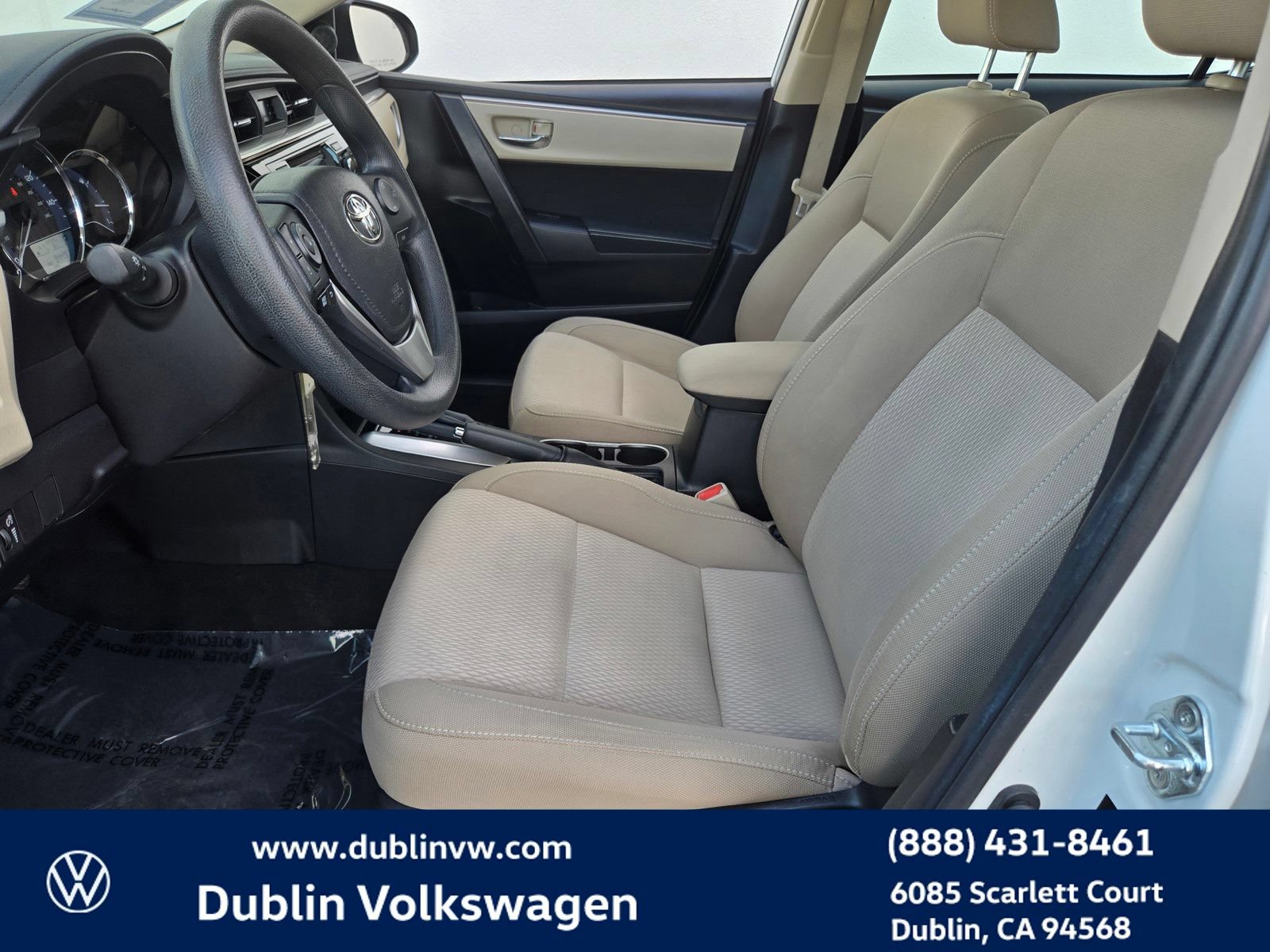 Used 2015 Toyota Corolla LE w/ Body Protection Package #2 FWD image 16
