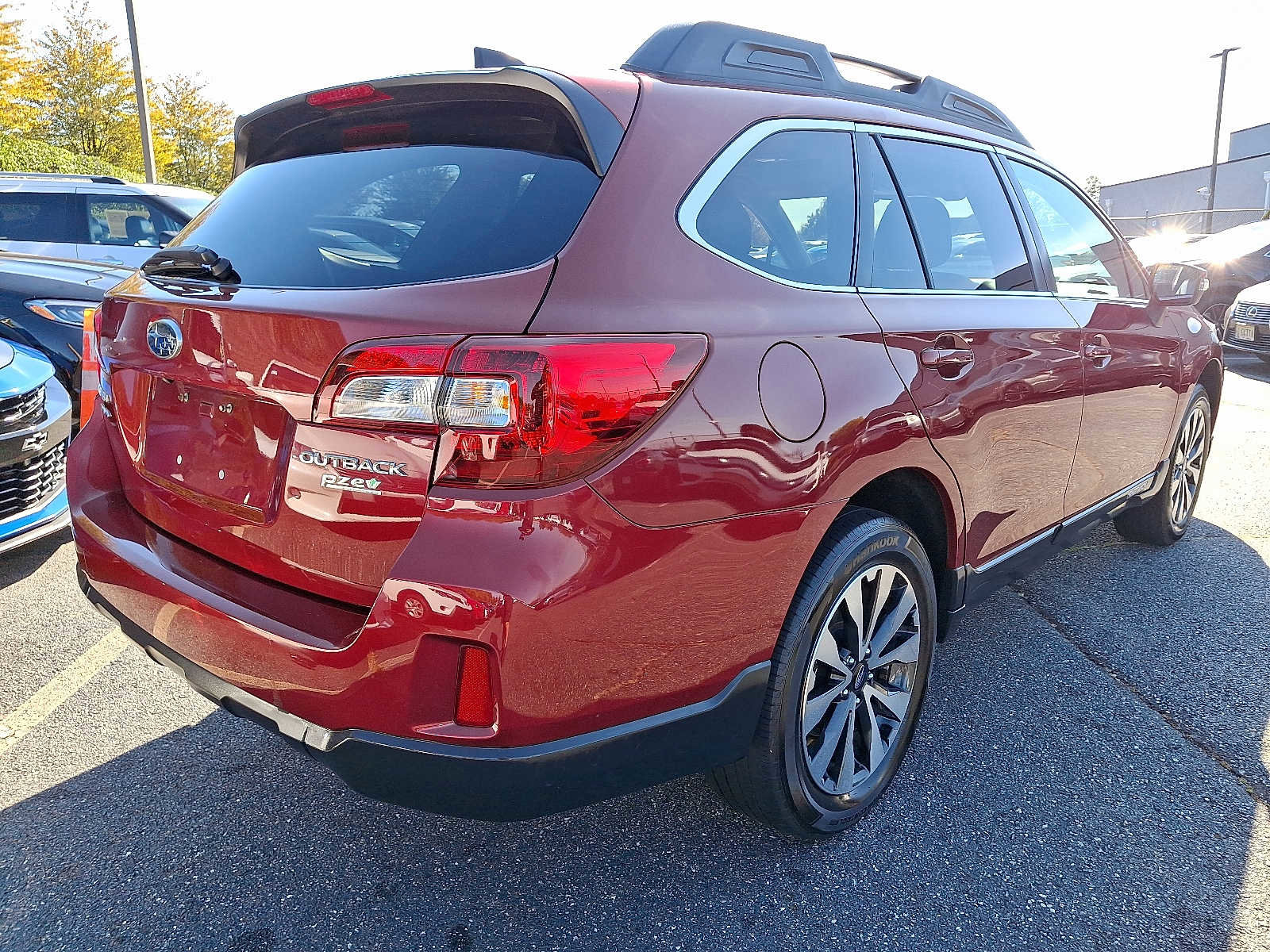Used 2016 Subaru Outback 2.5i Limited image 4
